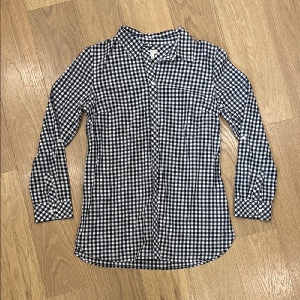 Talbots Blue and White Gingham Button-Down Long Sleeve Shirt Size Medium